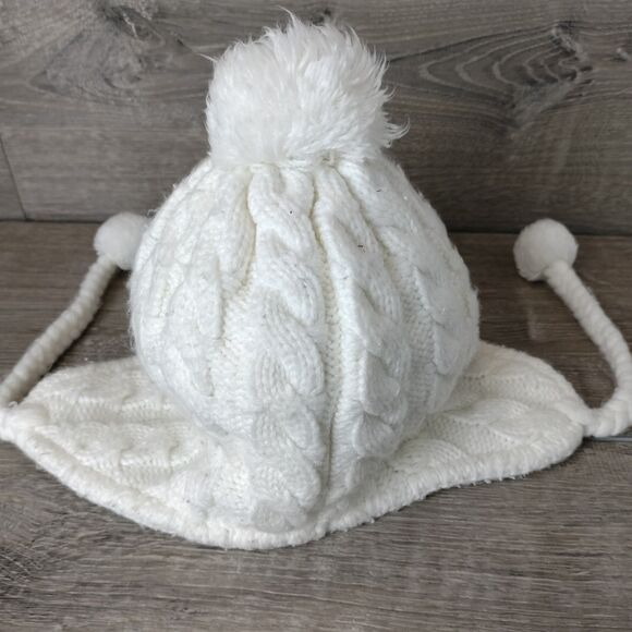 The North Face Beanie Womens White Fuzzy Earflap Cable Knit Hat OS Pom Tassles - Picture 6 of 9